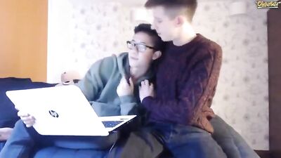 Gay Porn Boom! Niko and Leos Amateur Show!