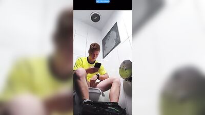 Toilet Twink: Gay Boys Porn Addiction
