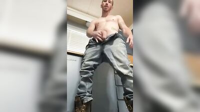 Straight Amateur Redneck Jo Cums for the First Time!