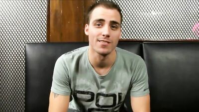 Gay Porn Videos: Threeway With The Handyman