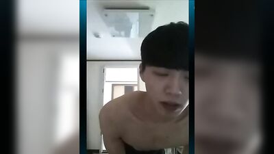Asian Minot Sexy: The Ultimate Handjob Web-Cam Experience