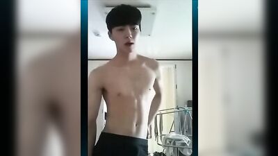 Asian Minot Sexy: The Ultimate Handjob Web-Cam Experience