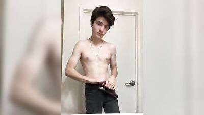 Masons Hard Boner - The Ultimate Gay Porn Experience!