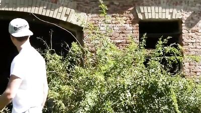 Horny Hotties tasting dicks: Bareback Big Cocks Fun