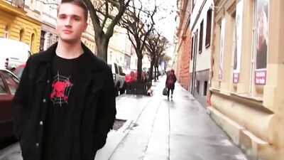 Gay Teen Twinks Pick-Up Sex Scenes with Bareback Action