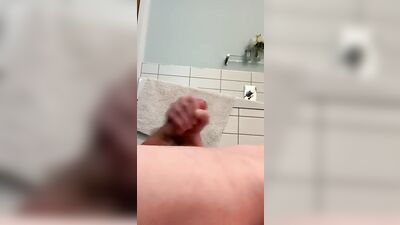 Gay Teen Bathroom Floor Exposure - Ultimate Wanking Experience