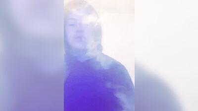 Who’s loving this guy: Amateur Bisexual Smokes and Cums