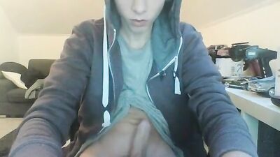 Blonde Hottie Masturbates: A Cum Shot Orgy!