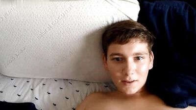 Gangbang: Young Twinks Get Fucked Live On Cam!