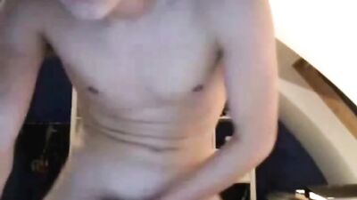 Twink in Attic Web-Cam Stroke: Gay Porn Experience!