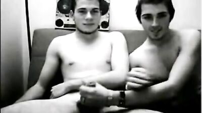 Straight Boy Blowout: Oral Delights and One-Handed Cum Shots!