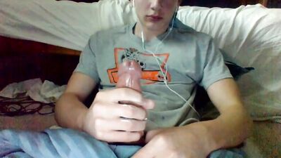 Gangbang with young, horny and big boys - Hardcore Gay Porn!