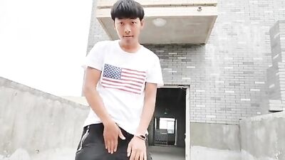China Teen Cum on Street: The Ultimate Gay Porn Experience