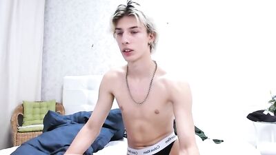 Blonds VIP Cam Show Gay Porn Videos - Exclusive Gay Porn Cams with Hot Blonde Men!