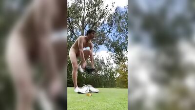 Golfer Exhibitionist: The Cold Amateur Outdoor Adventure