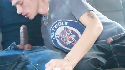 Harlem Hookups: Black and White Suck-Fuck Extravaganza!