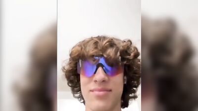 Satisfy Your Boner Desires with Joeys Thick Cock!