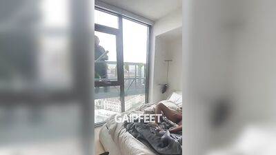 Window Cleaner Jerks Off in Front of the Crowd!