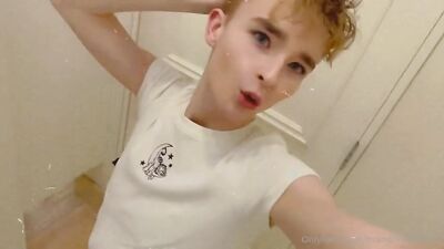 Di gubuk (Of Brandons Amateur Playtime)