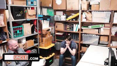 YoungPerps - Police Officer Slams a Suspects Tight Hole