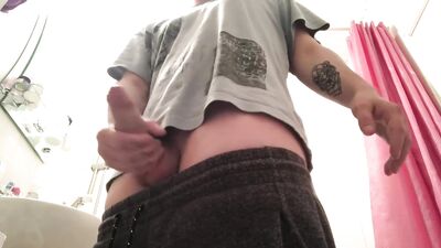 Young guy cum in the bathroom