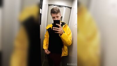 Sexy guy in sweatpants cums hard in the entrance. Jerk off in elevator