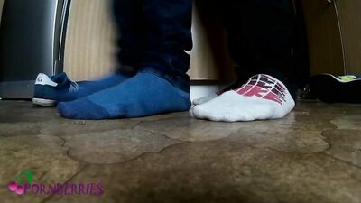 Two young sagger friends got horny, humping and touching turned into cumshot