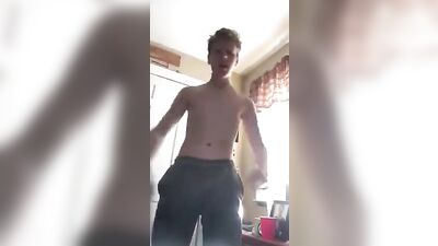 Boy Sausage Cum Show UJKi