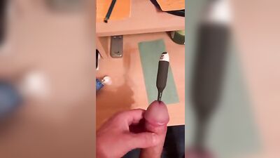 Young & Lustful: Amateur Cum Shots & First-Time Handjobs