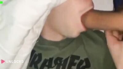 Horny Arab Hits Big Dick: The Ultimate Gay Porn Video!