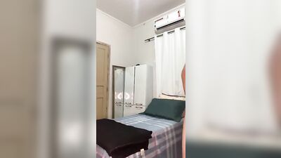 Batendo E Gozando - A XXX Experience!