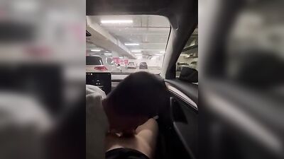 GayPornOralPublicOutsideBlowjobInTheCar