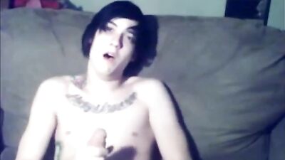 Gay Cam Daltron: Sensual Boy with Huge Dick!