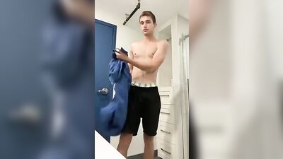 JACKING & JERKIN: TODDS SEXY SHOWDOWN!