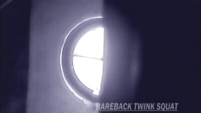 Bareback Twink Squat - The Ultimate Thrill Ride