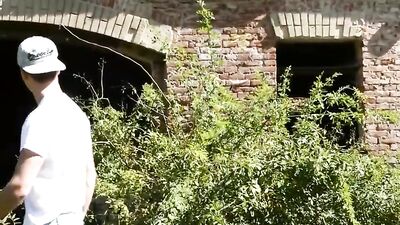 Horny Hotties Outdoor Bareback Fun!