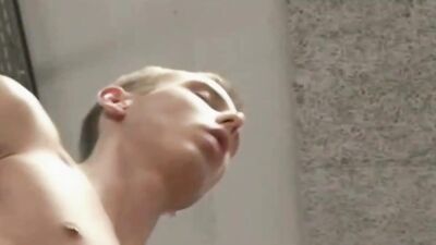 Bareback Cum Shots Oral - Making DVD Covers After 3336