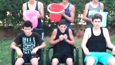 Douche - The Ultimate Gay Porn Video Experience!