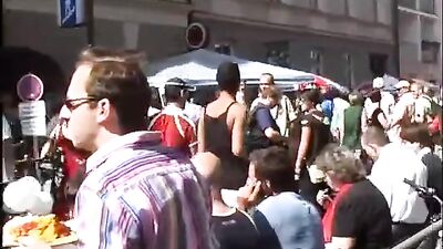 Trough Menage à Trois - Big Cocks Fucking and Sucking