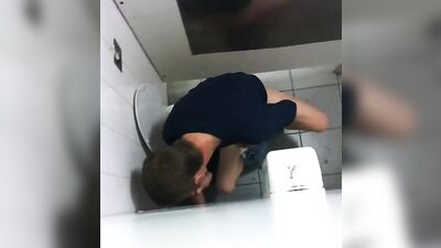 Gloryhole Voyeur: Amateur Oral SpyCAM!