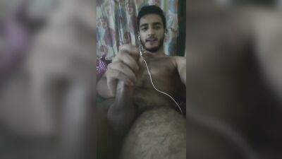 Arab Stroke Cam: Blowing Hot Load!