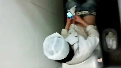 Youngs Cooks Rest: Amateur Gay Porn Adventure (175 chars)