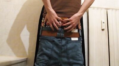 Jeans Saggin Jack-Straight Into Gay Porn Action!