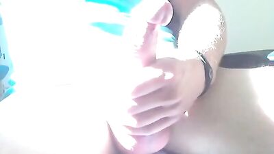 Mein Schwanz und ich: Revenge of the Amateur Bisexual Handjob King!