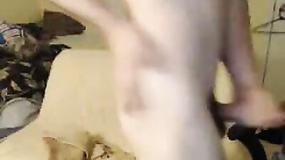 Young and Hung Amateurs Cumming on Camera: Cam 11170