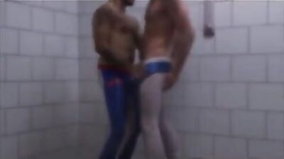 At Gym Workouts: Raw & Ripped Muscle Men - 23783000x264