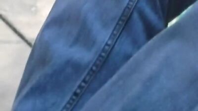 Feet Worship in the Pool - The Ultimate Foot Fetish Experience