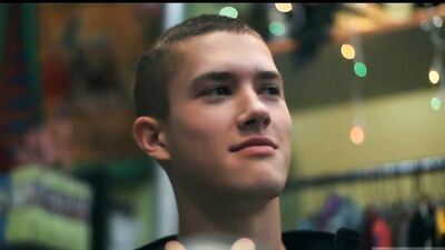 Gay Porn: Sean Kyles Wild Wonderland Adventure