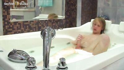 Louis Cumshot Explosion: The Ultimate Blond Boy Bath Fantasy!