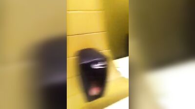 Bathroom Public Sex Scandal!